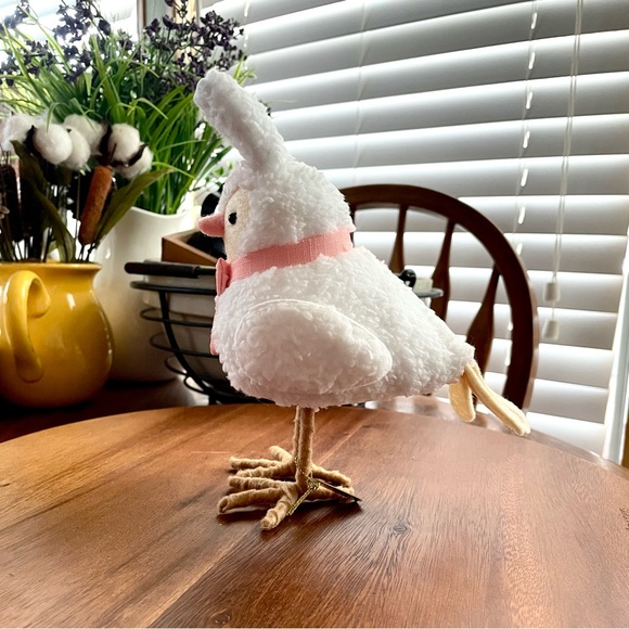 TARGET Spritz Featherly Friends **TUFT ~ 2024** The Easter Bunny Bird - Picture 4 of 8